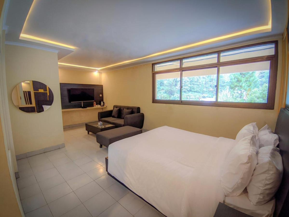 Hotel Guci Kencana Jaya Tuwel Εξωτερικό φωτογραφία